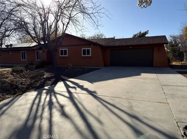 10584 8th, Hesperia, CA 92345