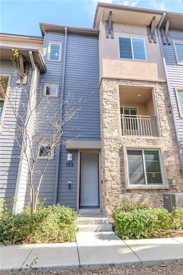 646 Savi, Corona, CA 92878