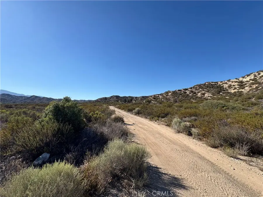 4292 Davis Ranch Road, Phelan, CA 92371 - #3
