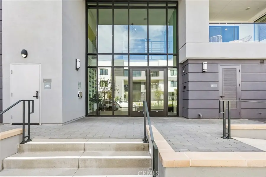 16235 Dawn Way #201, Tustin, CA 92782 - #2