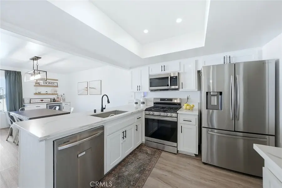 1669 S Heritage #C, Anaheim, CA 92804 - #2