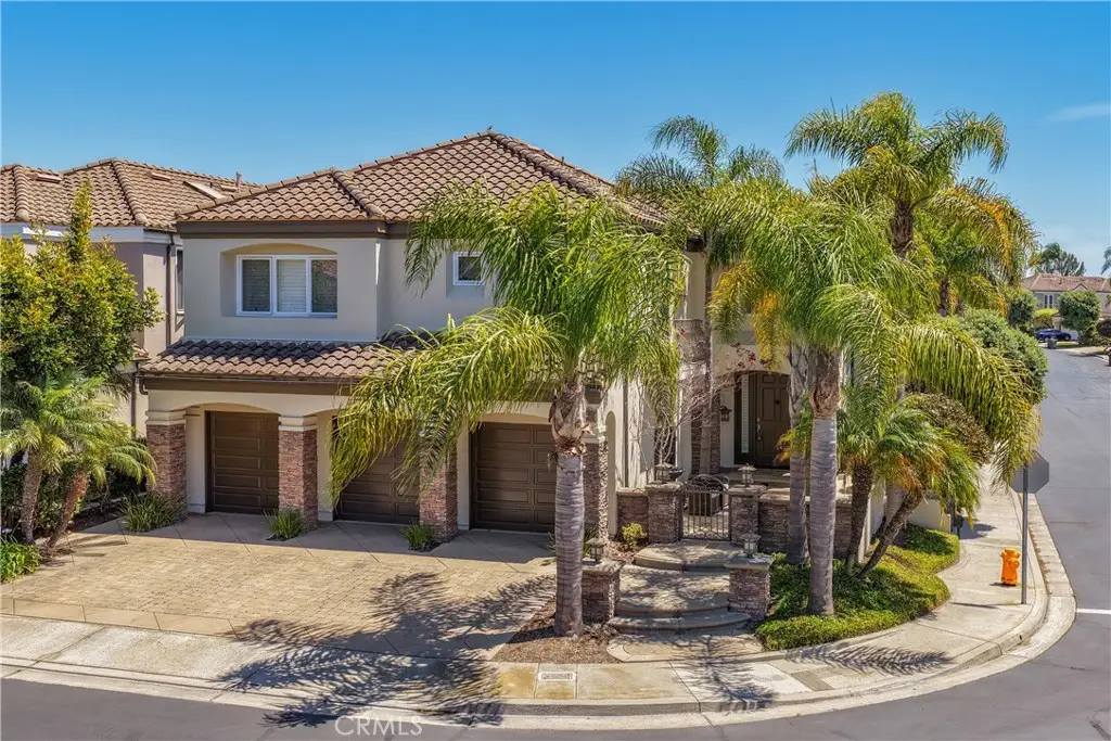 19076 Stonehurst, Huntington Beach, CA 92648 - #1