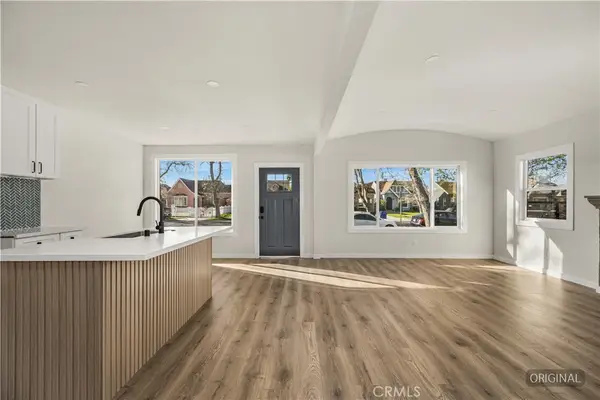 2037 W 64th, Los Angeles, CA 90047