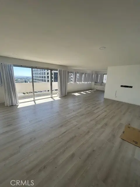 10701 Wilshire #1204, Los Angeles, CA 90024