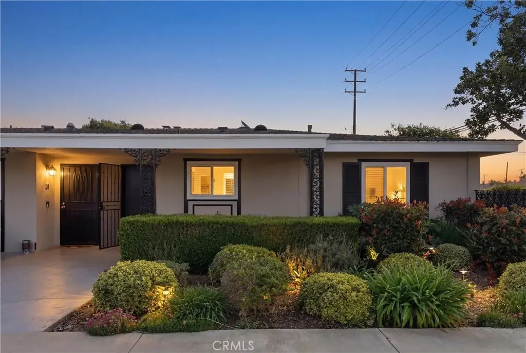 2400 Elden #32, Costa Mesa, CA 92627 - #1