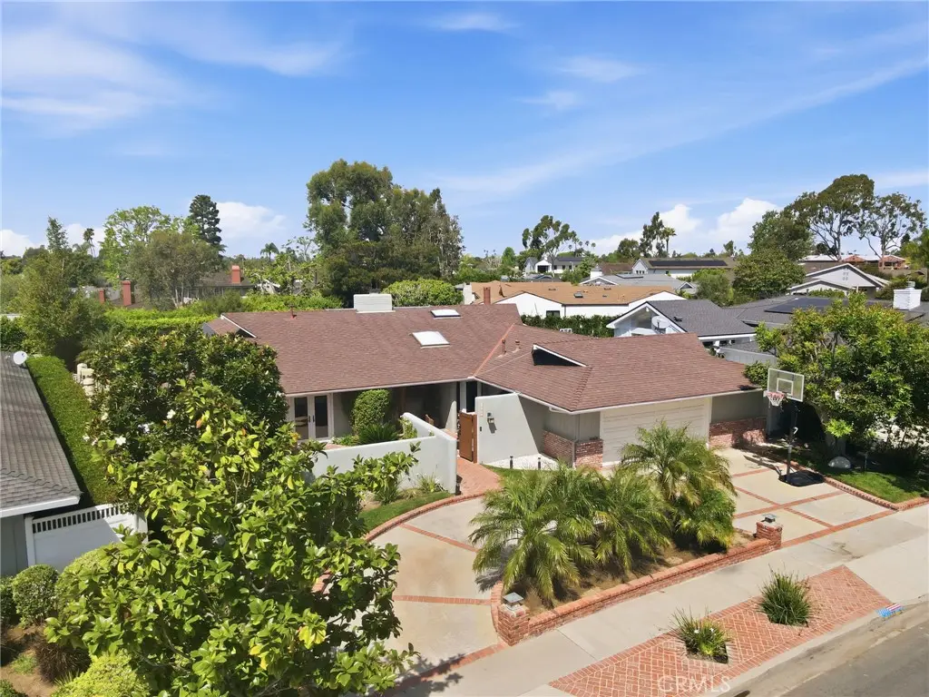 1633 Santiago, Newport Beach, CA 92660 - #1