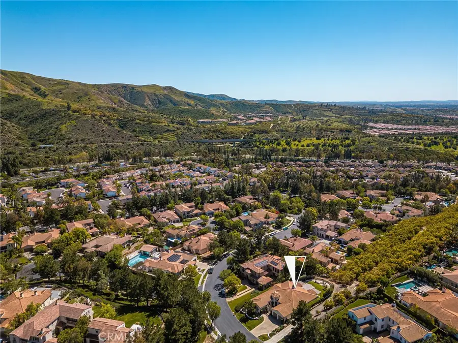 10533 Emerson Bend, Tustin, CA 92782 - #2