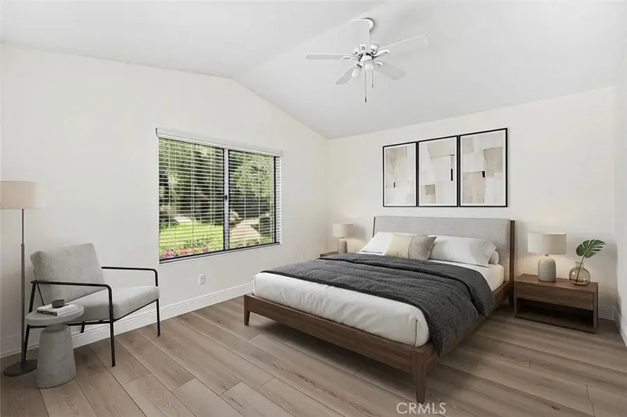 35 Shorecliff, Aliso Viejo, CA 92656 - #3