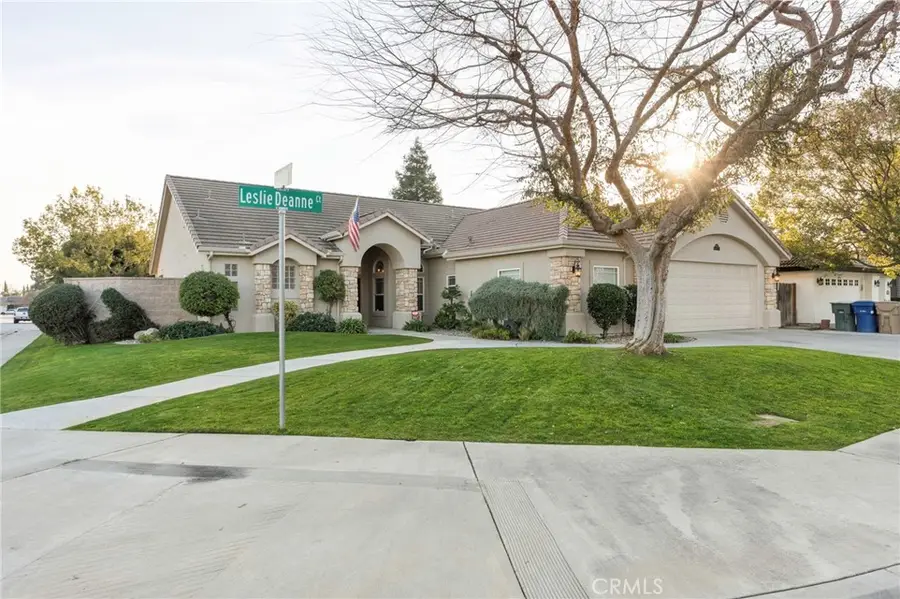 9317 Leslie Deann Court, Bakersfield, CA 93312 - #2