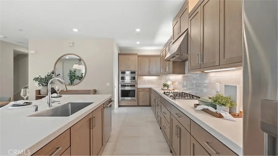 924 Chinon, Irvine, CA 92618 - #3