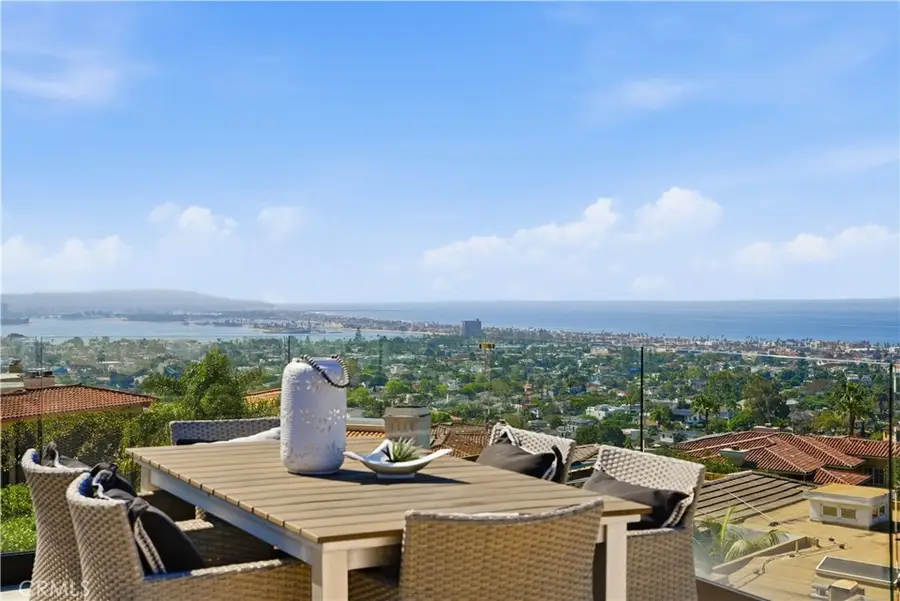 5108 Gordon Lane, San Diego, CA 92109 - #2