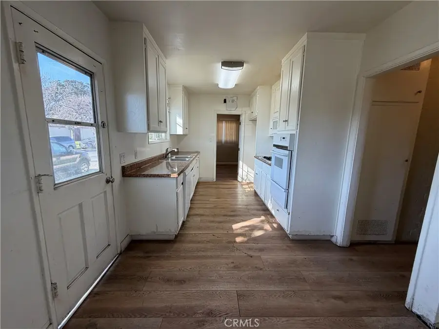 18955 Covello Street, Reseda, CA 91335 - #3