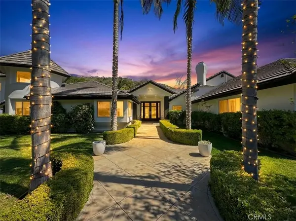 10372 Crawford Canyon Road, Santa Ana, CA 92705