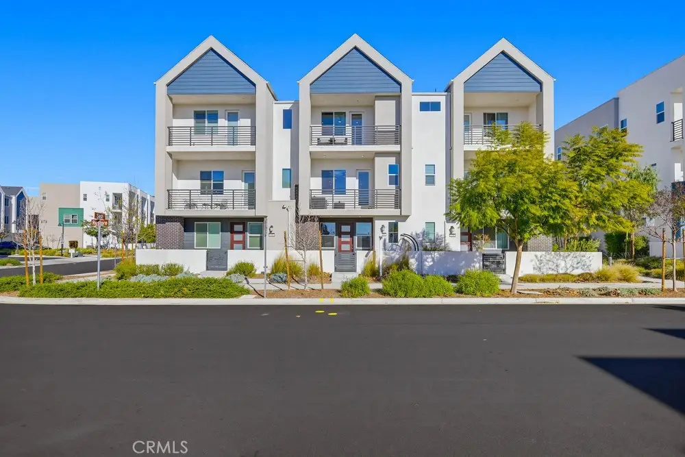 104 Restore, Irvine, CA 92618 - #1