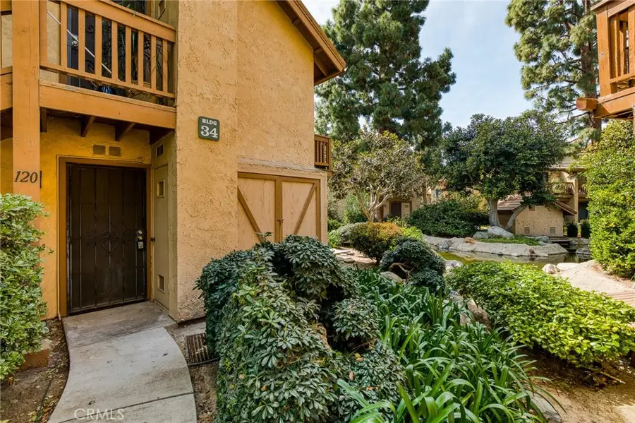 120 Lemon #34, Irvine, CA 92618 - #2