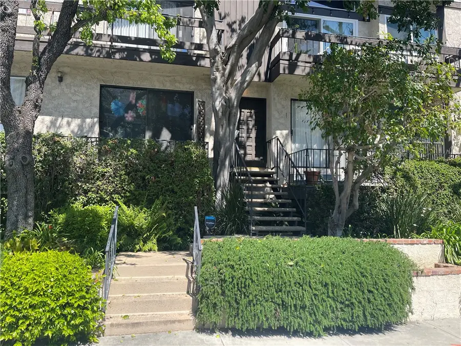 1818 Kelton Avenue #101, Los Angeles, CA 90025 - #2