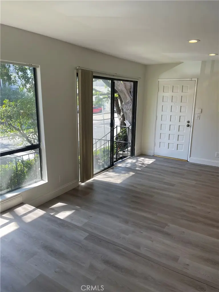 1818 Kelton Avenue #101, Los Angeles, CA 90025 - #3
