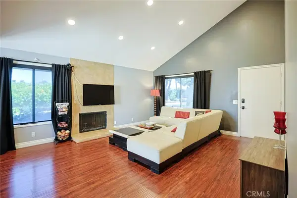 12 Silverwood #19, Irvine, CA 92604