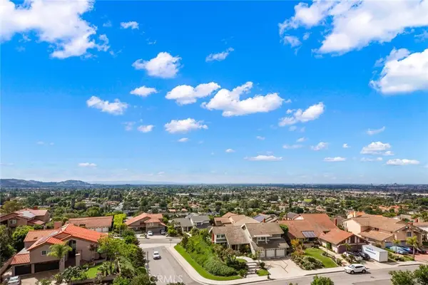 2282 N Rockridge Place, Orange, CA 92867