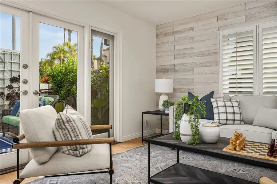 8282 Artista Drive, Huntington Beach, CA 92646 - #3