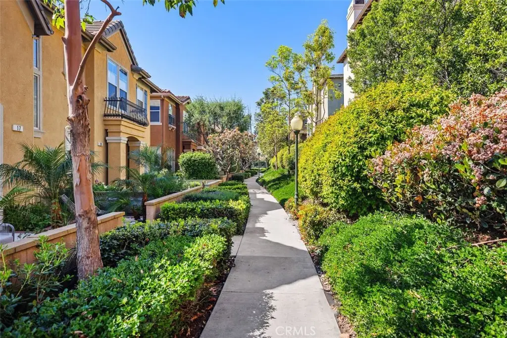 29 Roseville, Irvine, CA 92602 - #1