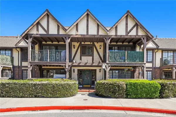 3653 S Bear Street #B, Santa Ana, CA 92704