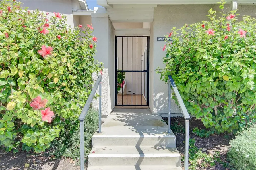 8933 Modesto Circle #1216C, Huntington Beach, CA 92646 - #2