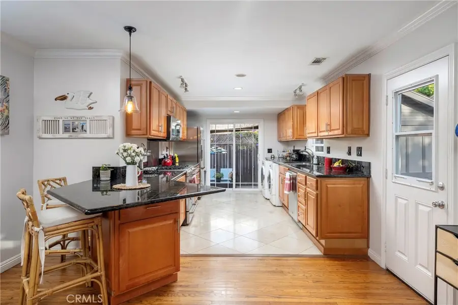 314 Saint Joseph, Long Beach, CA 90814 - #3