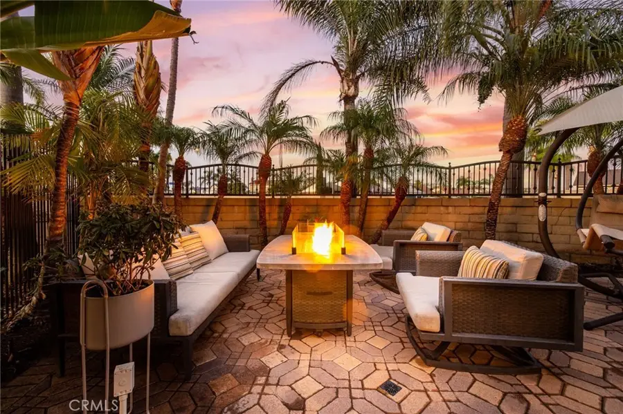 8482 Deepview Drive, Huntington Beach, CA 92646 - #3