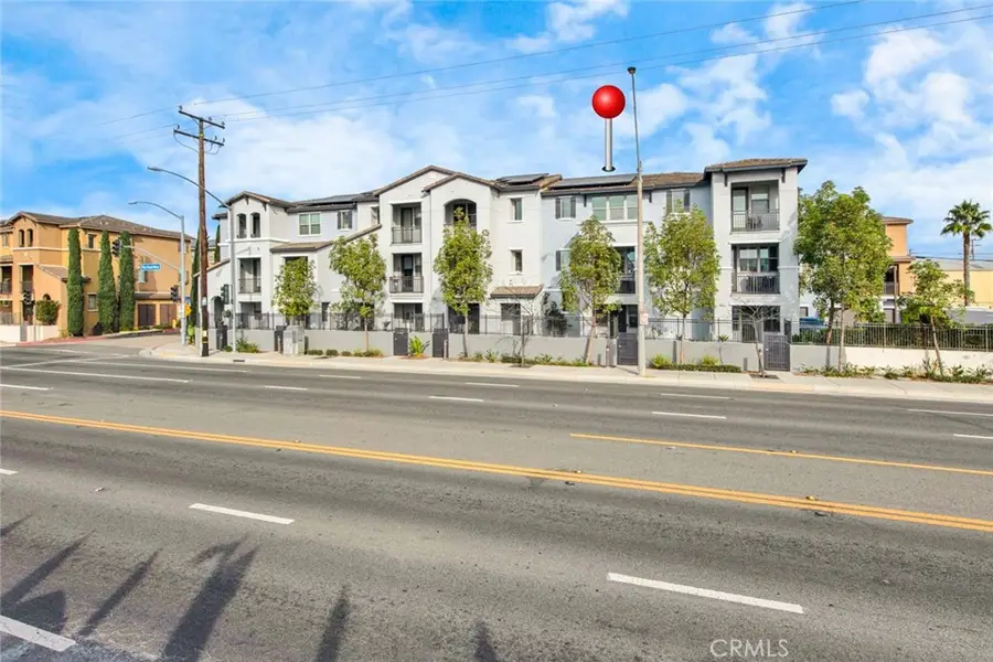 3009 E Pacific Coast, Signal Hill, CA 90755 - #2