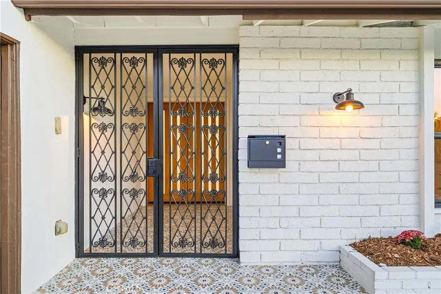 25216 Miles, Lake Forest, CA 92630 - #2
