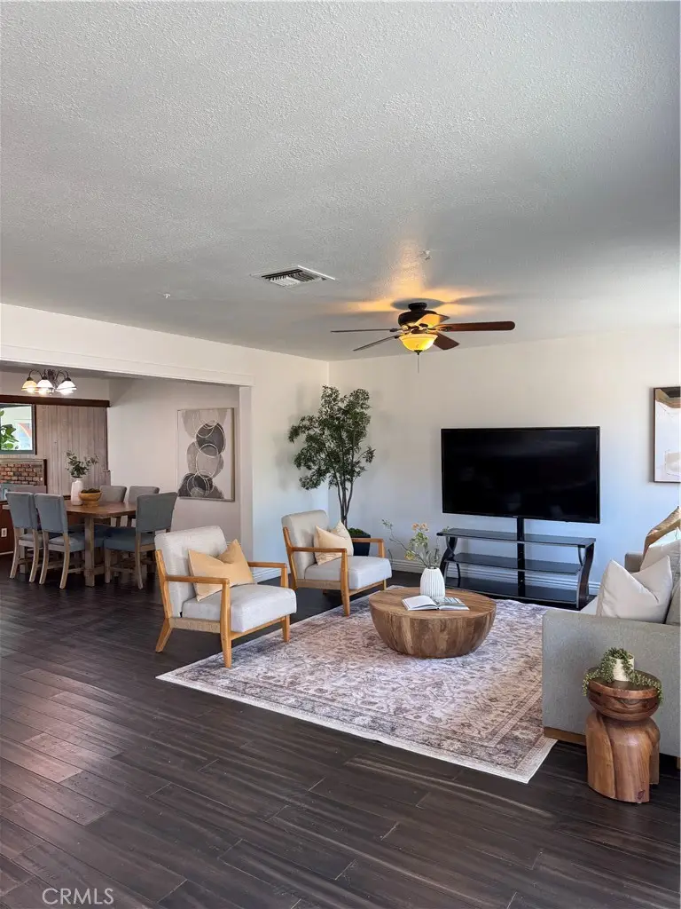 4303 W 5th, Santa Ana, CA 92703 - #3