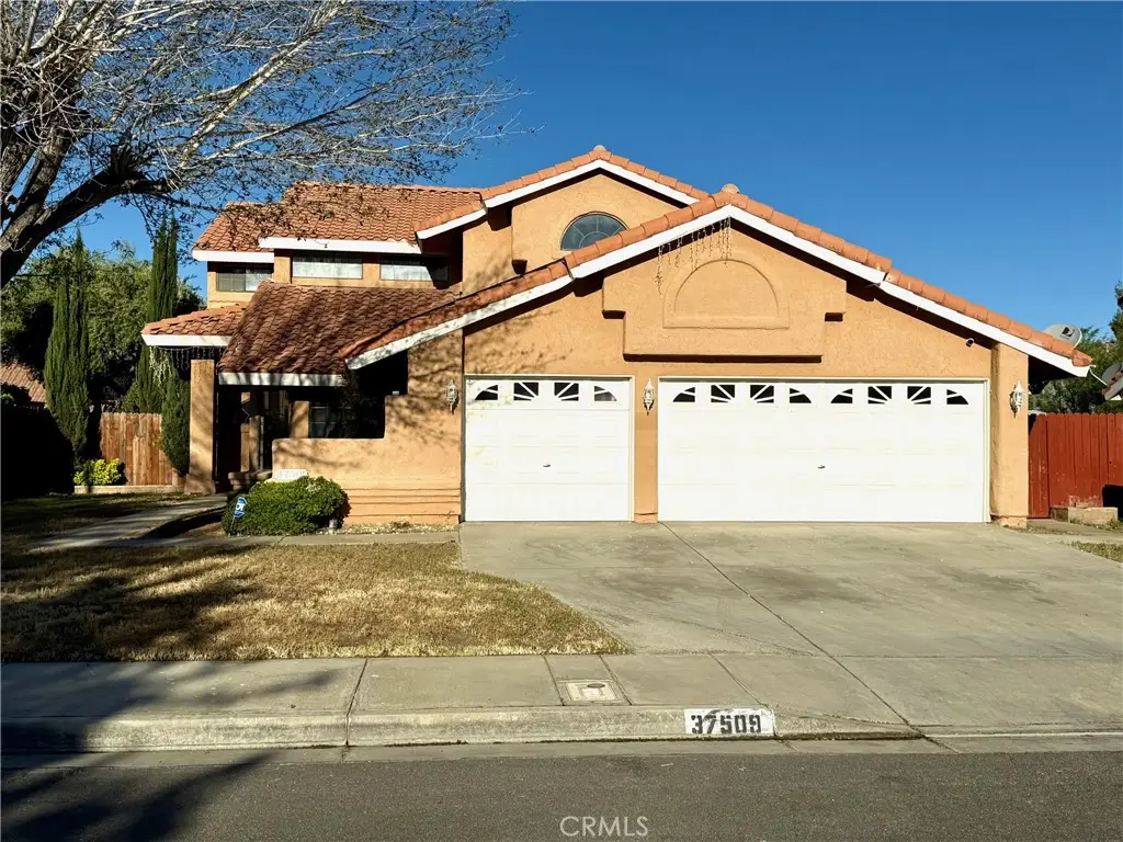 37509 Royal Court, Palmdale, CA 93552 - #1