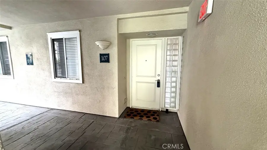 2253 Martin #107, Irvine, CA 92612 - #2