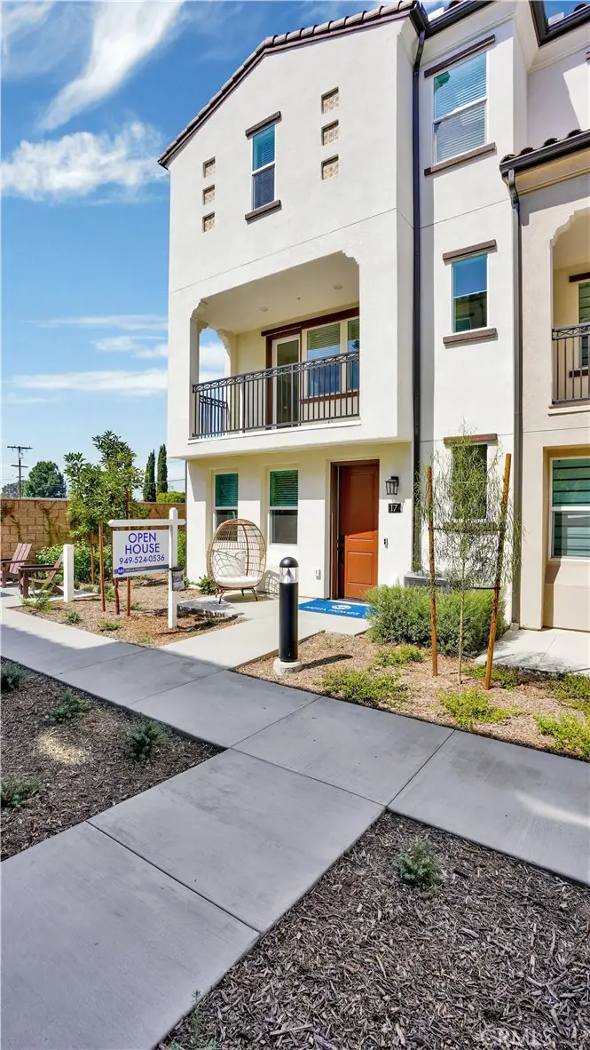 2217 W Orange #17, Anaheim, CA 92804 - #3