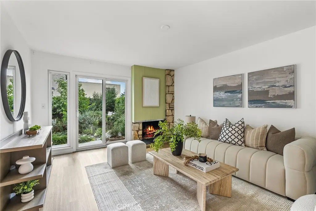 365 Monte Vista Avenue, Costa Mesa, CA 92627 - #1