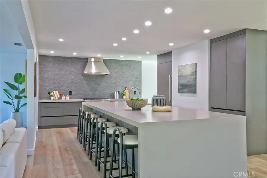 418 E Bay Street, Costa Mesa, CA 92627 - #3