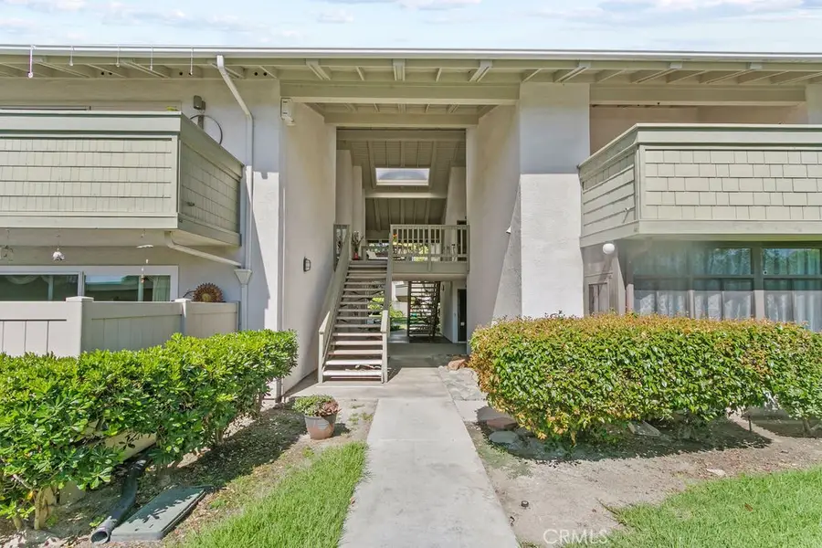 8633 Portola Court #17E, Huntington Beach, CA 92646 - #2