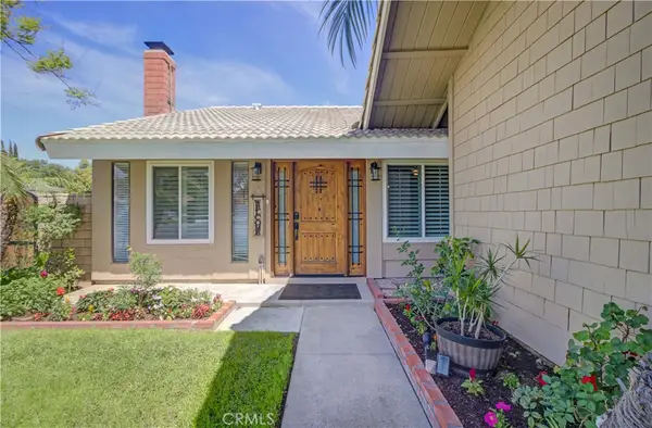 292 N Camino Arroyo, Anaheim Hills, CA 92807
