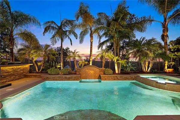 8 Ranunculus Street, Ladera Ranch, CA 92694