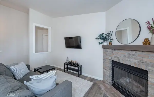 2552 Avenida Del Vista #204, Corona, CA 92882
