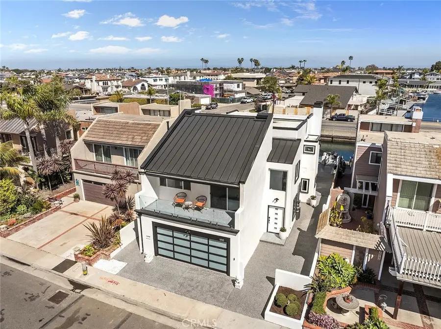 16742 Intrepid Ln, Huntington Beach, CA 92649 - #2