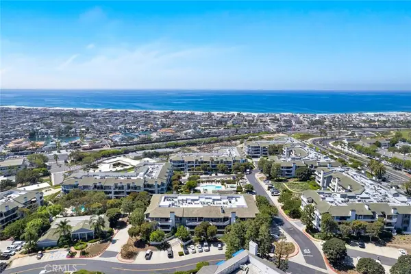 950 Cagney #207, Newport Beach, CA 92663