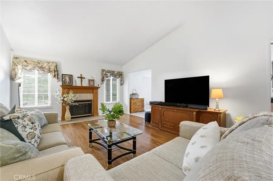 22712 Foxborough, Lake Forest, CA 92630 - #2