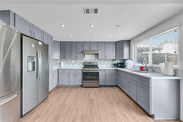 2111 Whitestone Drive, Riverside, CA 92506