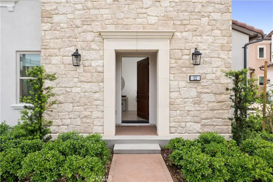 122 Glydon, Irvine, CA 92618 - #3