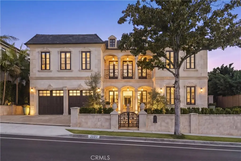 2027 Santiago, Newport Beach, CA 92660 - #1
