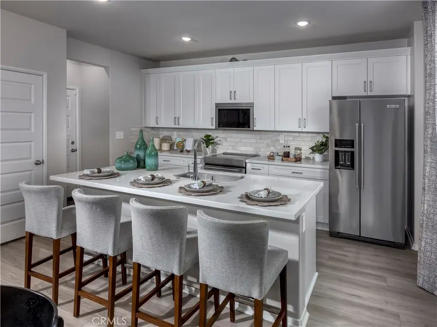 2069 Grapefruit Street, Redlands, CA 92374 - #3