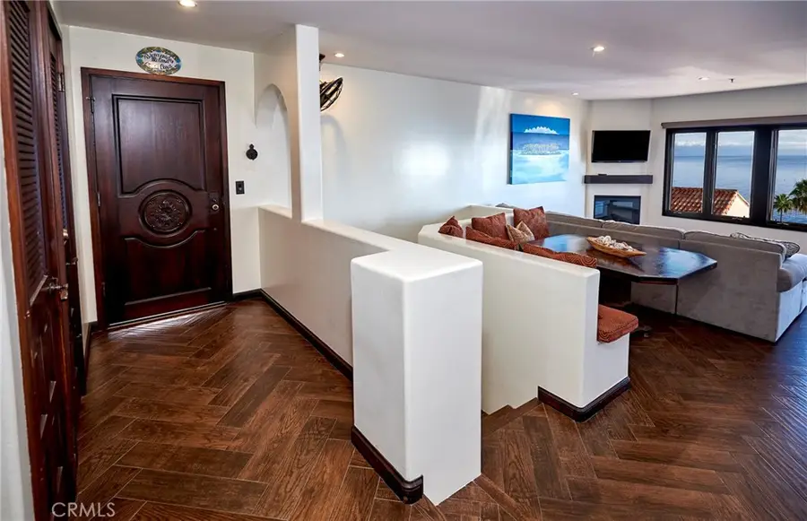 27 Camino De Flores, Avalon, CA 90704 - #2