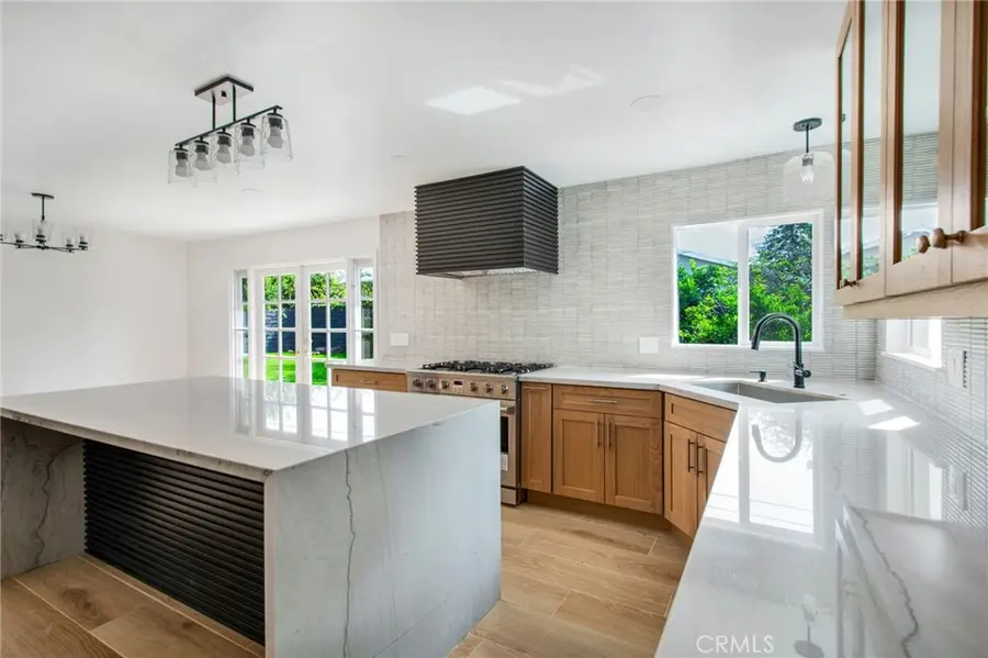 3230 Oregon, Costa Mesa, CA 92626 - #2